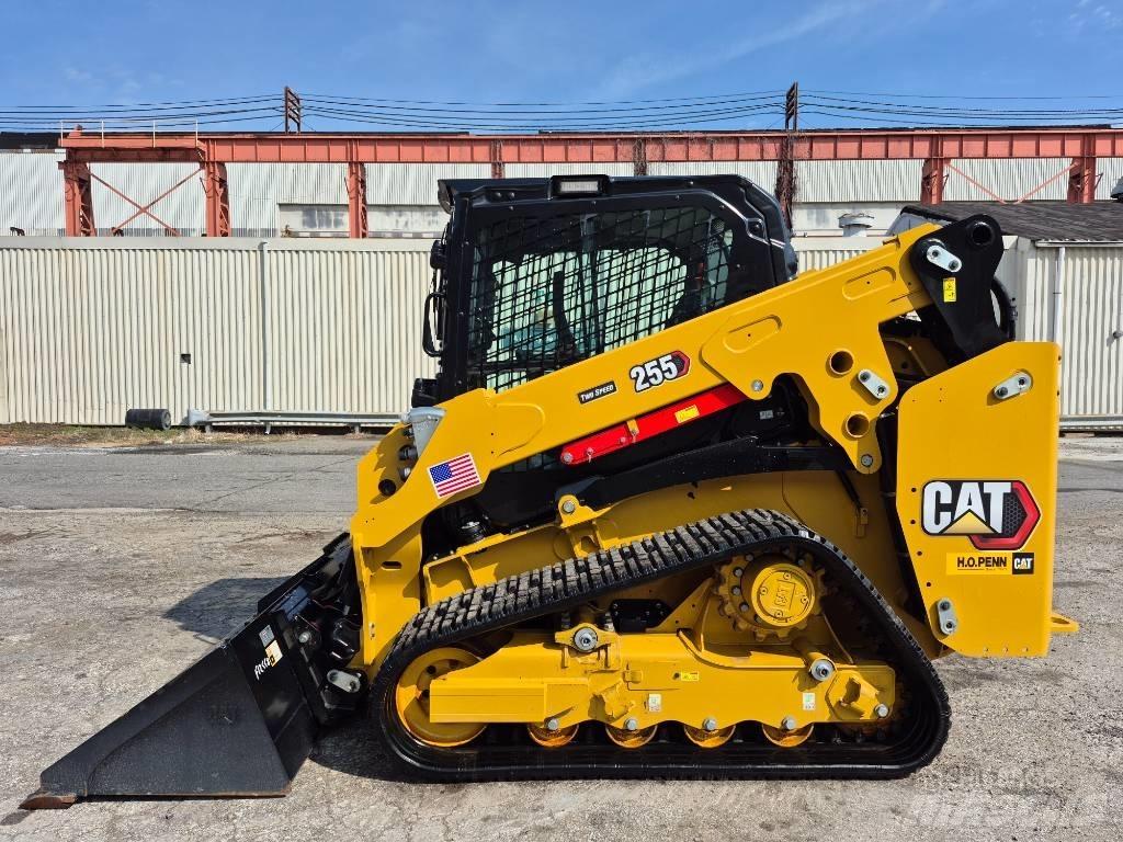 CAT 255 Мини товарачи
