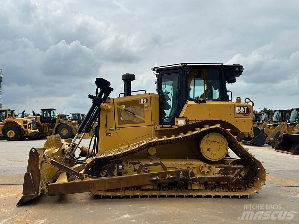 CAT D6 LGP Верижни булдозери
