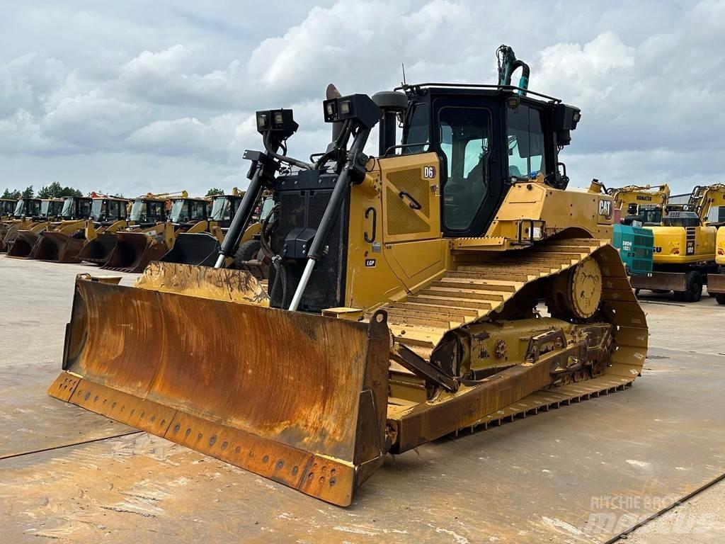 CAT D6 LGP Верижни булдозери
