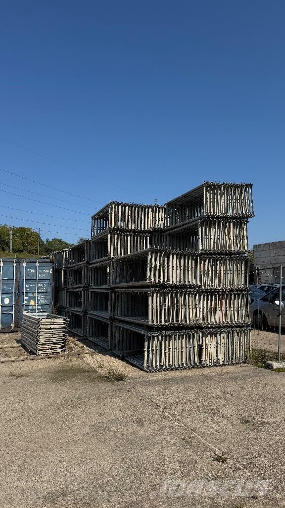  Rux Scaffolding Оборудване за скеле
