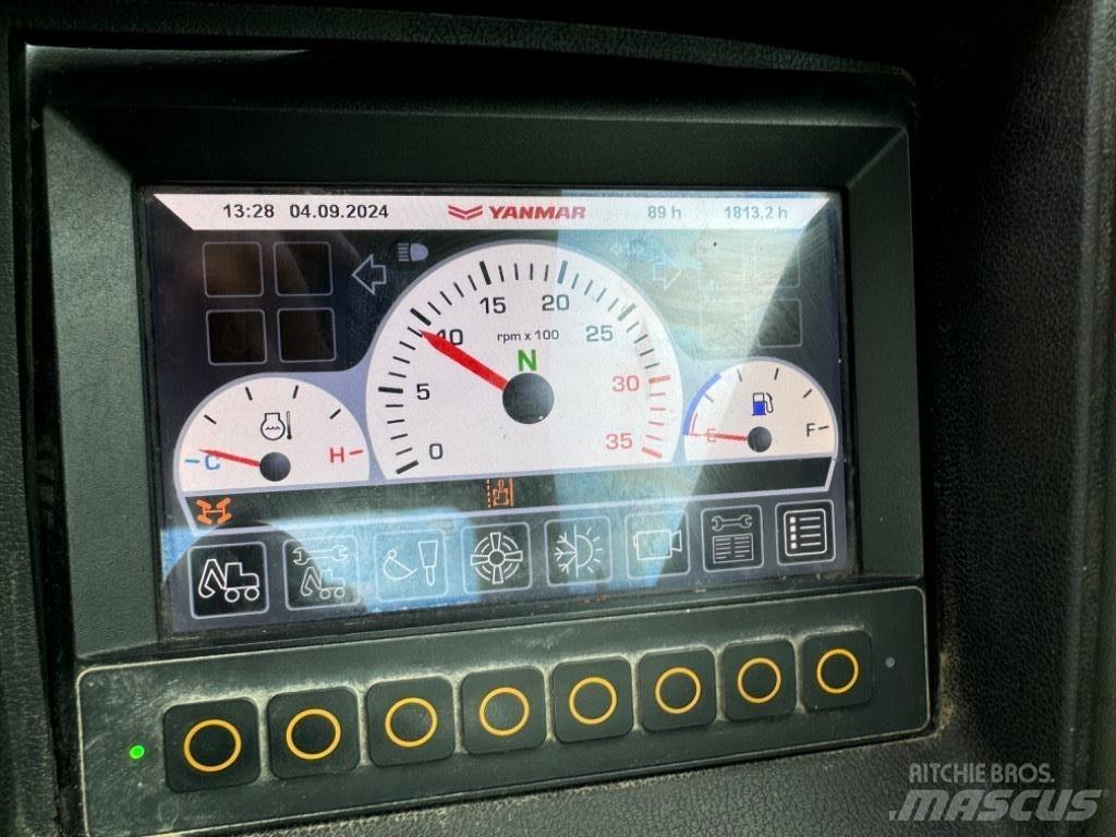 Yanmar B95W (40744) Колесни екскаватори