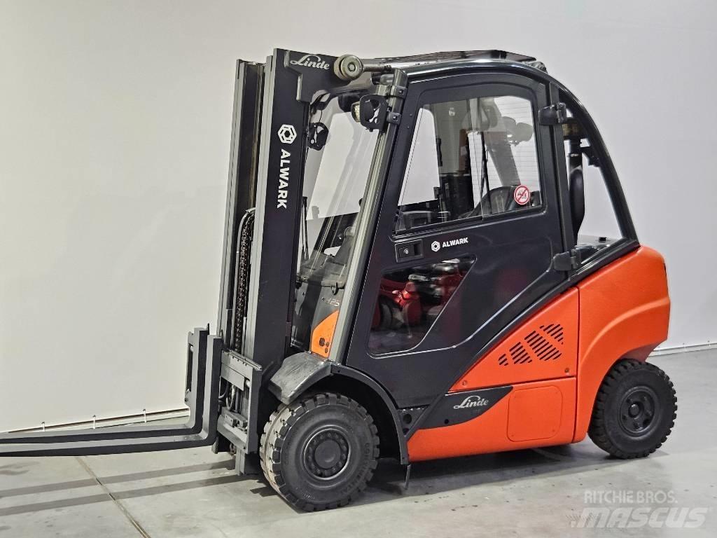 Linde H25D Дизелови камиони