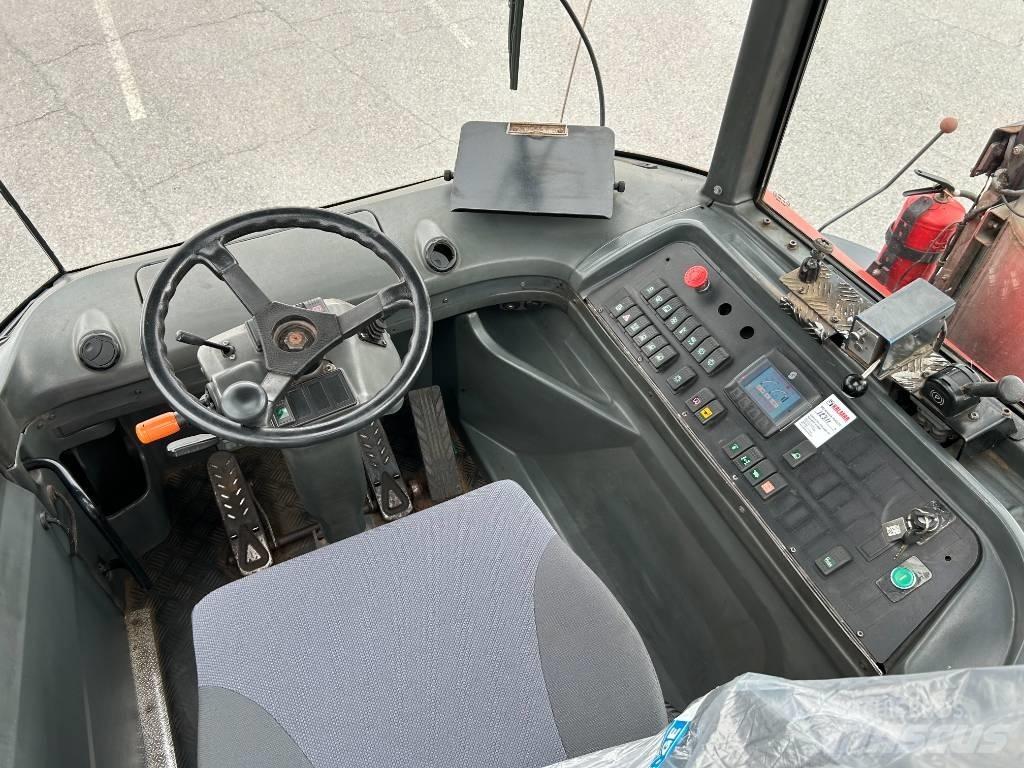 Kalmar TR618i Терминални трактори