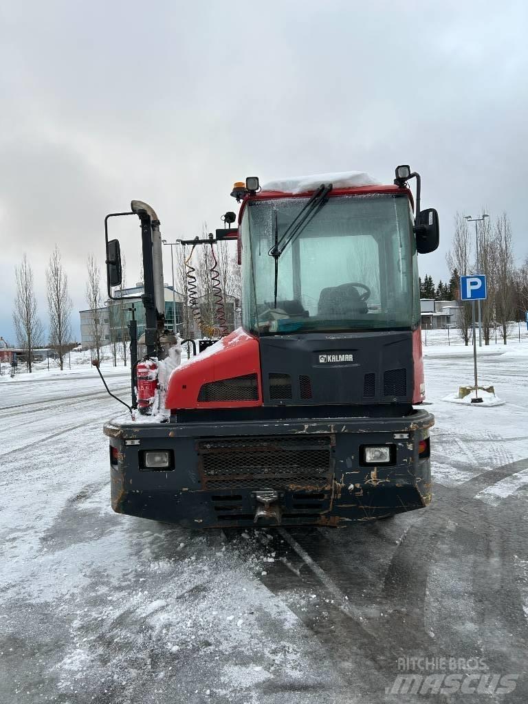 Kalmar TR618i Терминални трактори