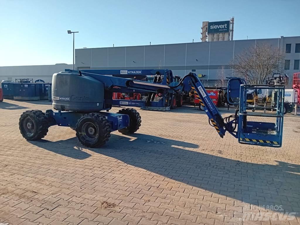 Genie Z 45/25 Съчленени стрелови подемници