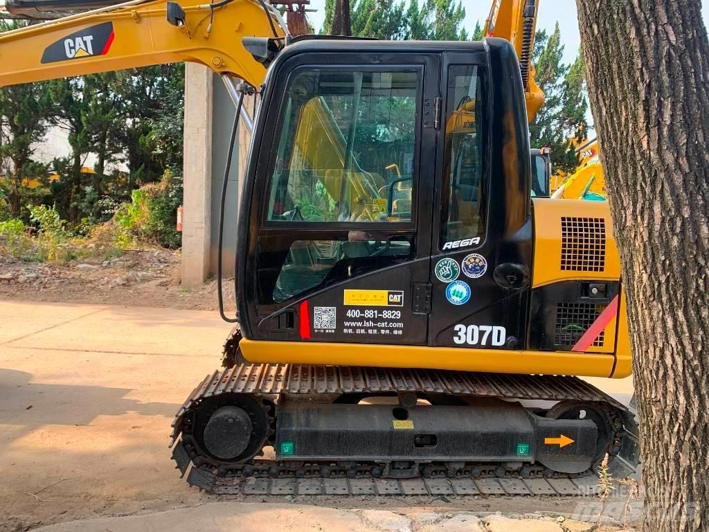 CAT 307D Средни екскаватори 7т - 12т