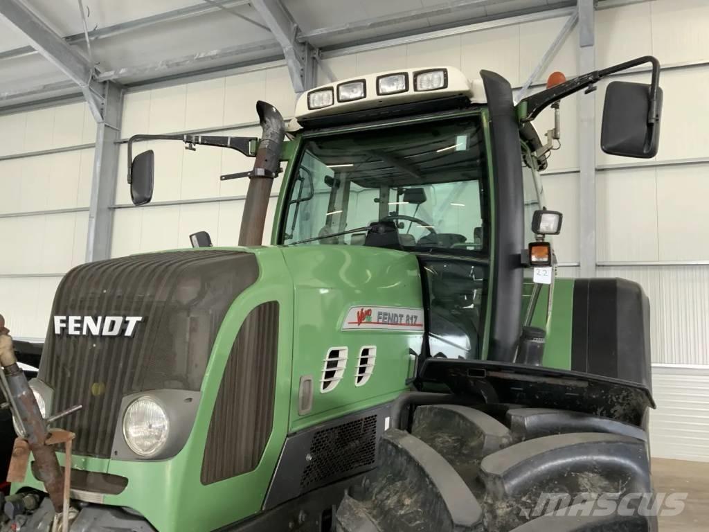 Fendt 817 Vario Трактори