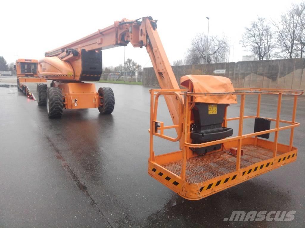 JLG 1250 AJP Съчленени стрелови подемници