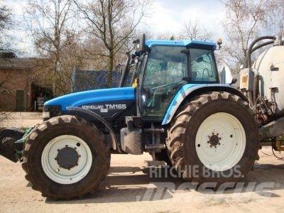 New Holland TM 165 Трактори