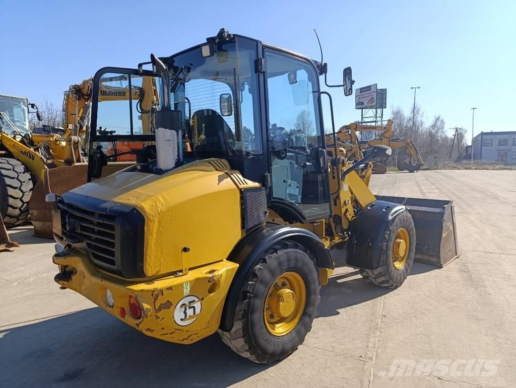CAT 907 H 2 Колесни товарачи