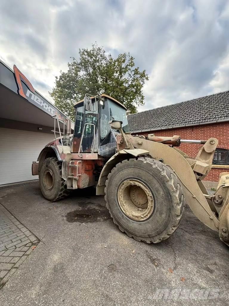 CAT 950H Колесни товарачи
