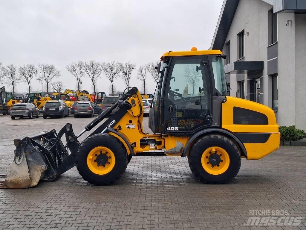 JCB 406 Колесни товарачи