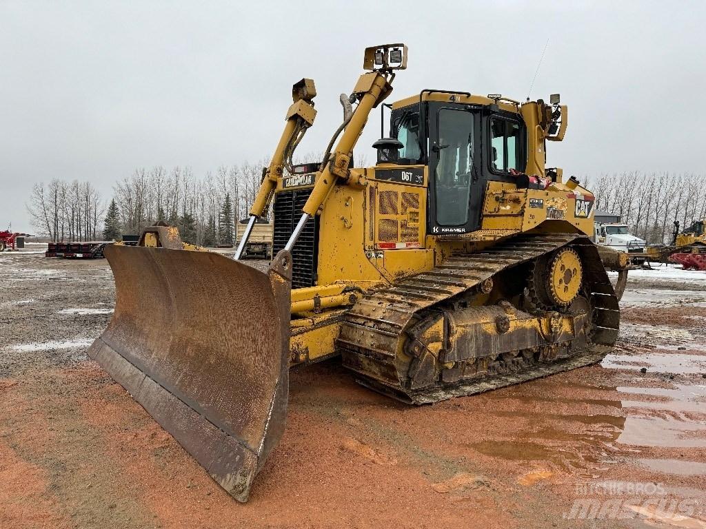 CAT D 6 T XW Верижни булдозери

