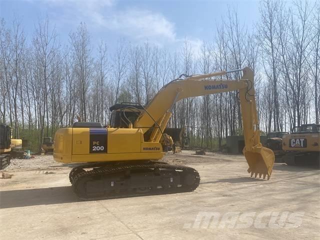 Komatsu PC200-7 Верижен екскаватор