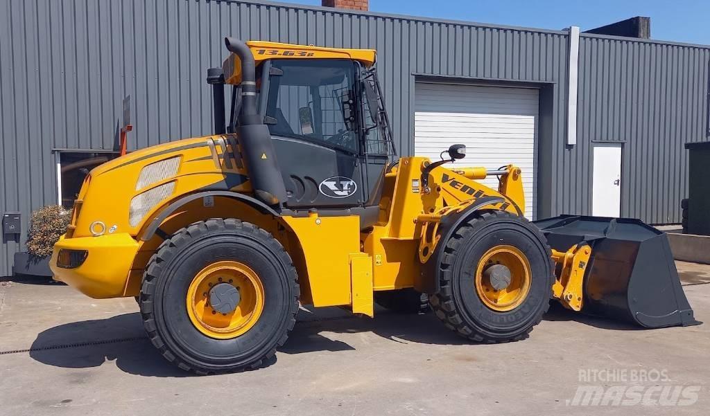 Venieri VF13.63B Колесни товарачи