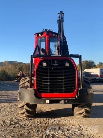 Komatsu 901 Харвестери