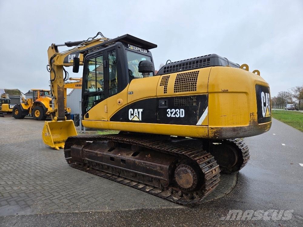 CAT 323DL Верижен екскаватор
