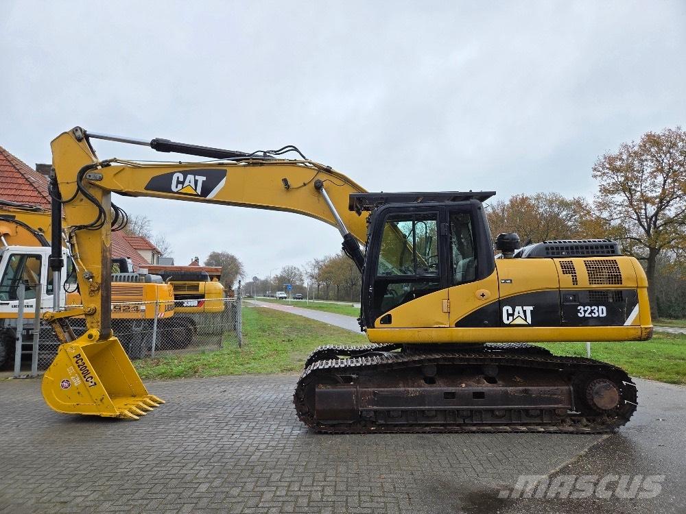 CAT 323DL Верижен екскаватор