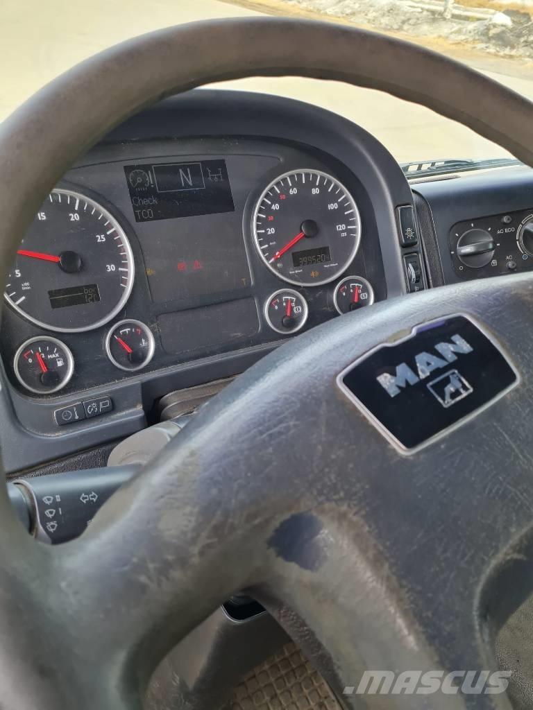 MAN TGA 26.480 Камиони с кран с кука