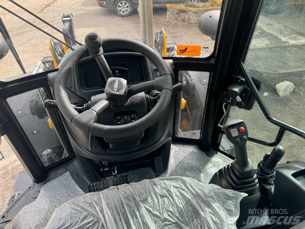 MST M644 PLUS Товарач със заден ексватор