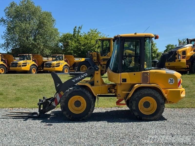 Volvo L 35 G Колесни товарачи