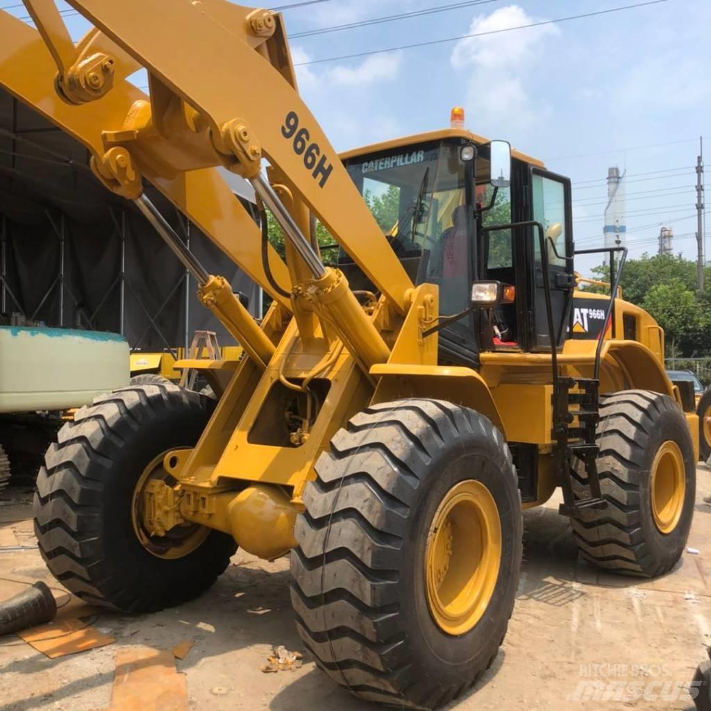 CAT 966H Колесни товарачи