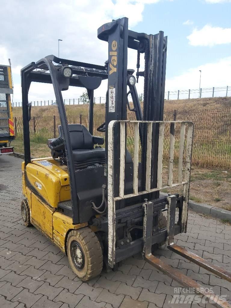 Yale ERP16VF Електрически вилични кари-повдигачи