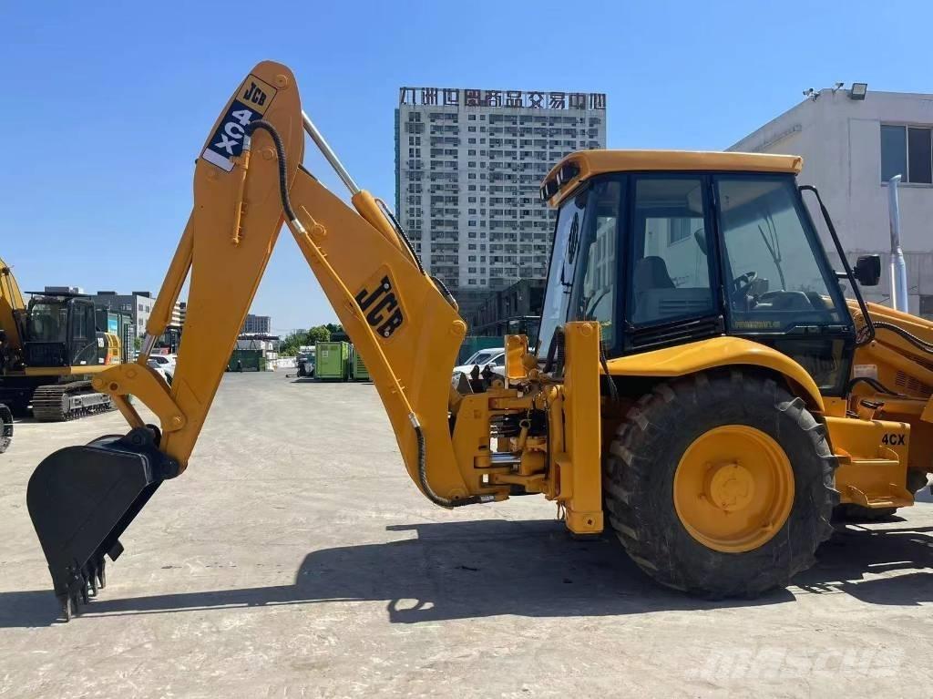 JCB 4 CX Товарач със заден ексватор