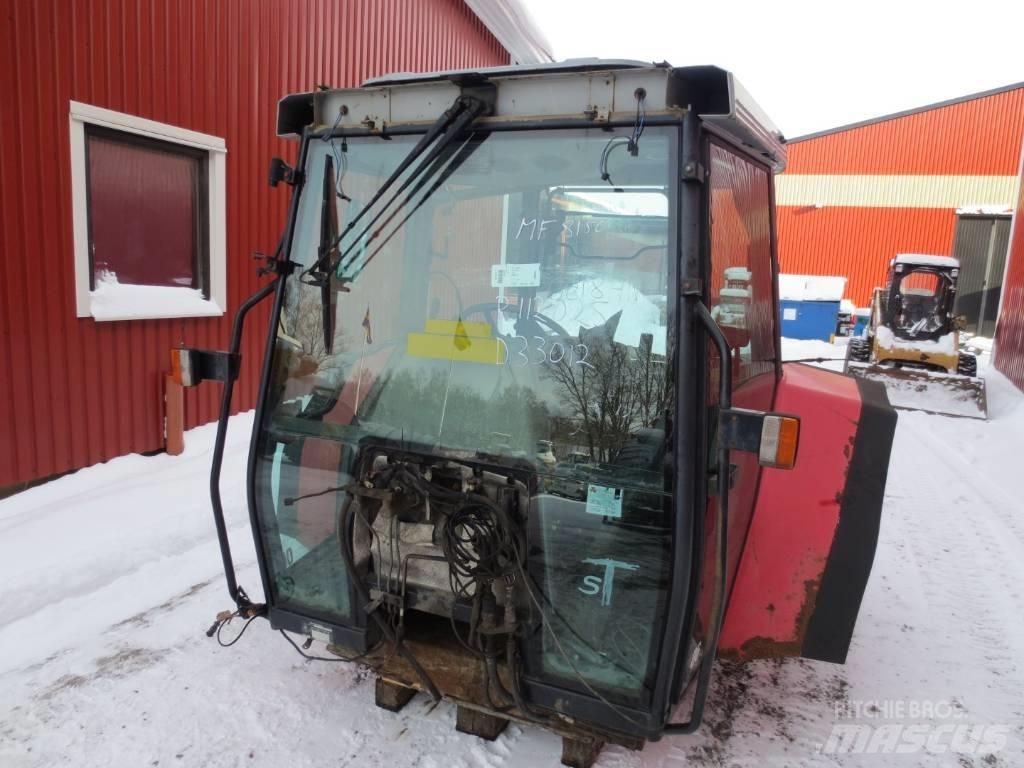 Massey Ferguson 8150 Кабина
