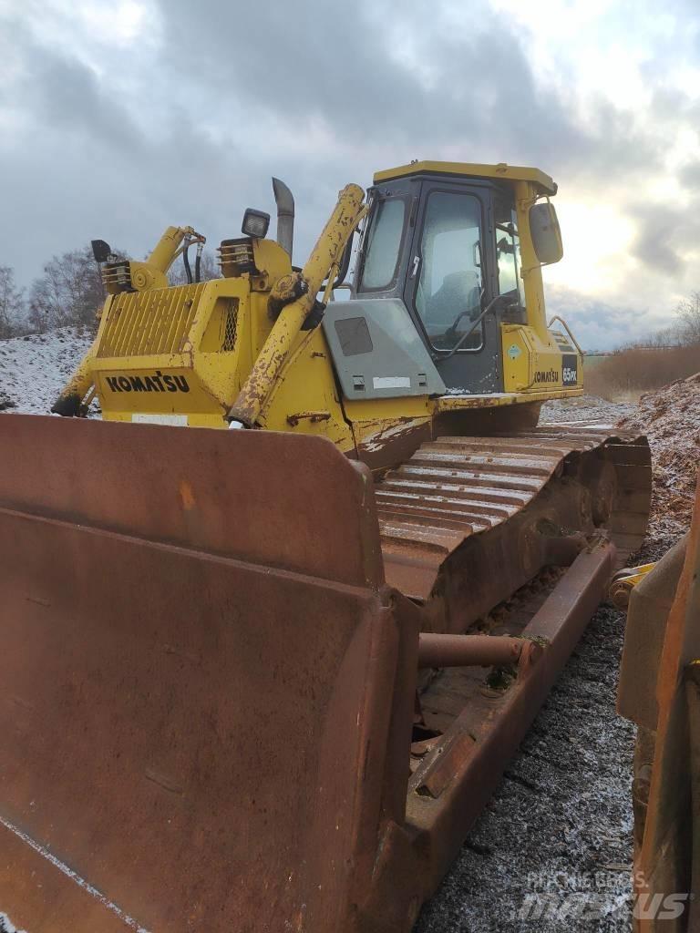 Komatsu D 65 PX-12 Верижни булдозери
