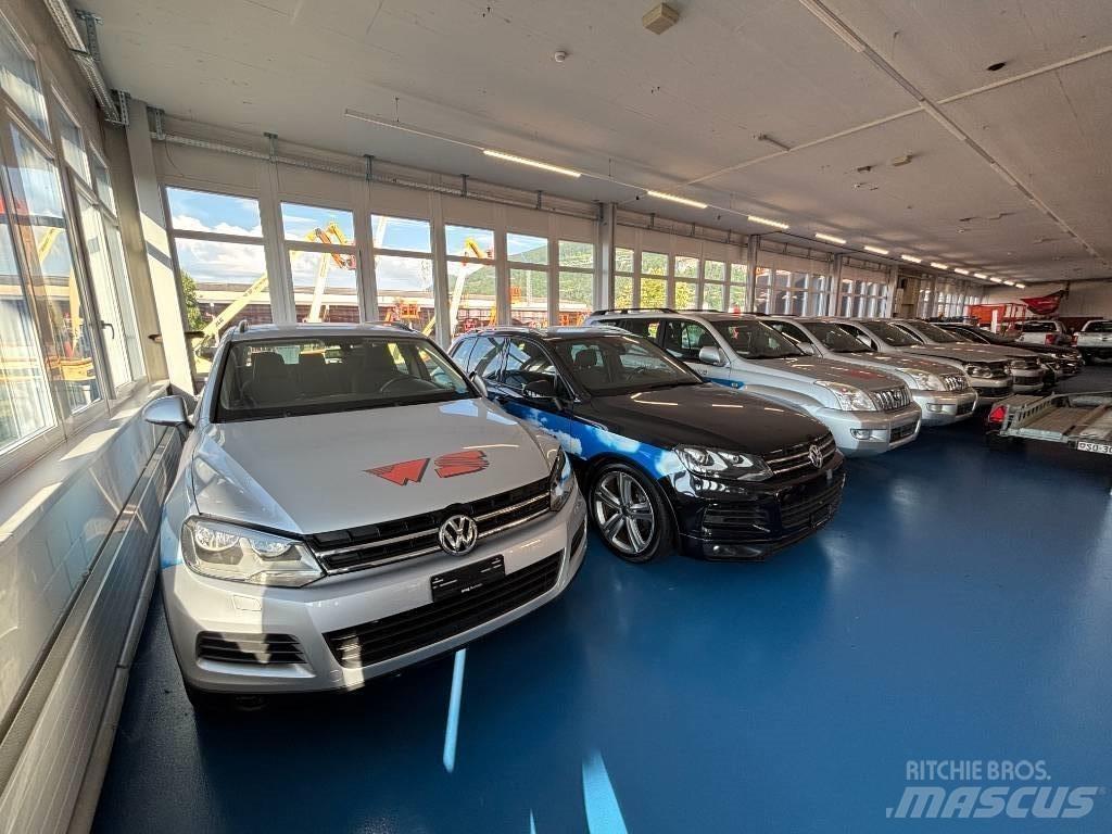 Toyota Landcruiser Високопроходими автомобили
