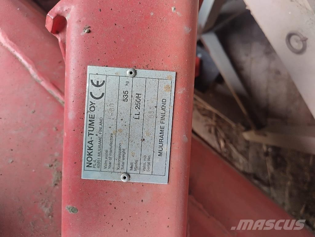 Esko 250 H Снегохвъргачки
