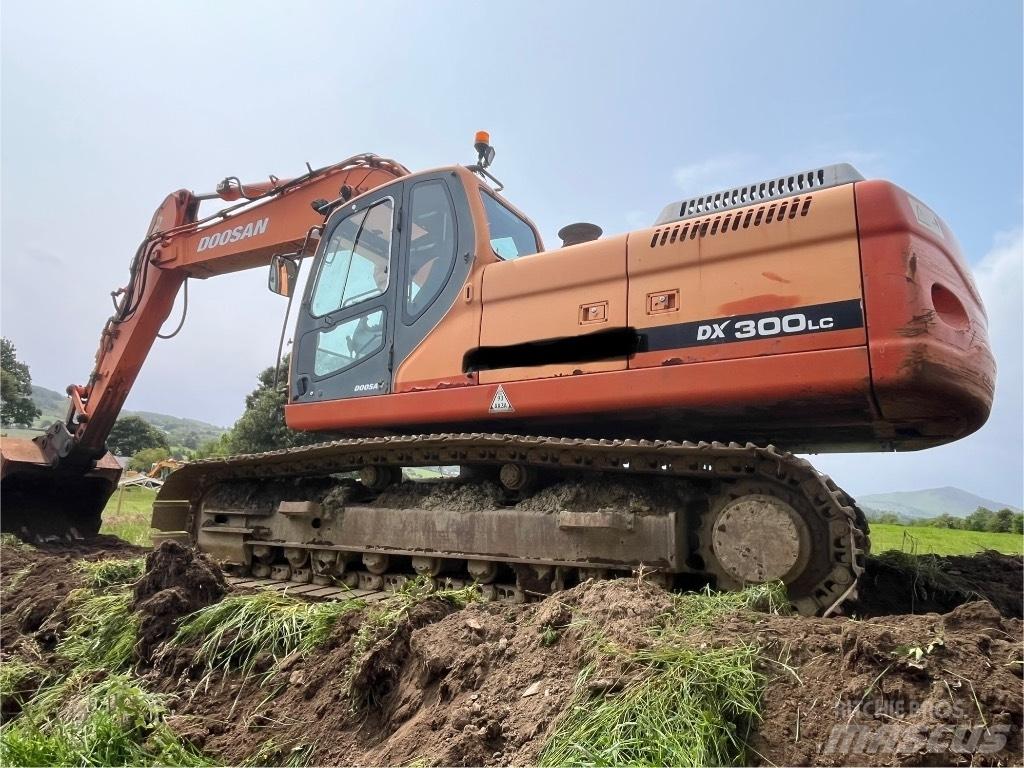 Doosan Dx300 Верижен екскаватор