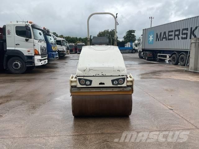 Bomag BW 120 AD-5 Двойни барабанни ролки
