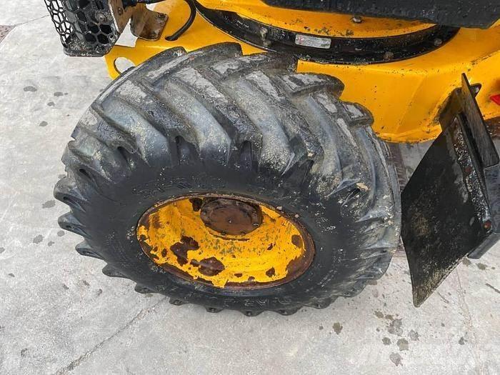 JCB 3STH Странични самосвали