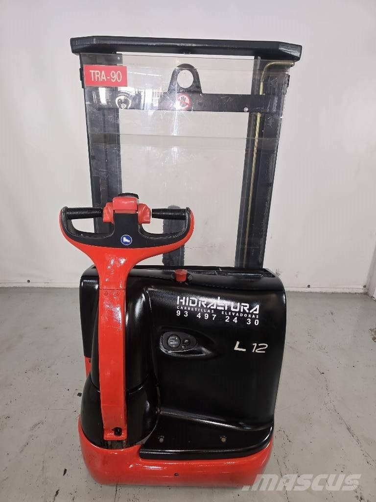 Linde L 12 Самоходни товарачи
