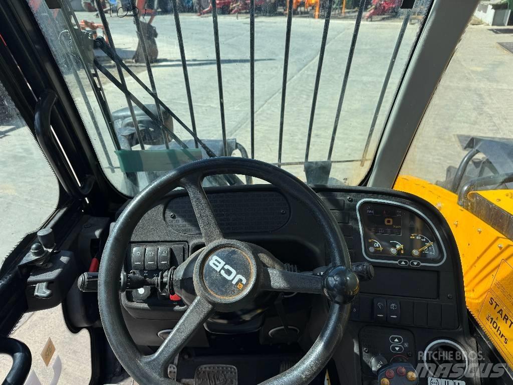 JCB 535-95 Телескопични товарачи