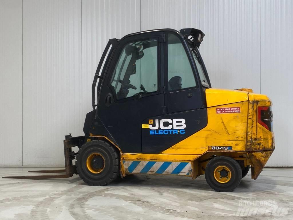 JCB TLT30-19E Електрически вилични кари-повдигачи