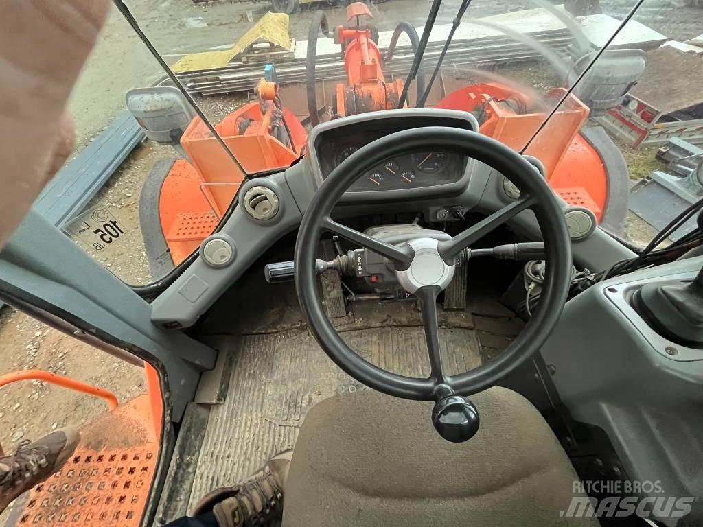 Doosan DL 400 Колесни товарачи