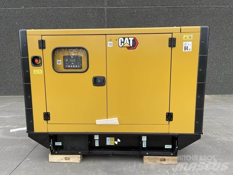 CAT DE 33 E 0 Дизелови генератори
