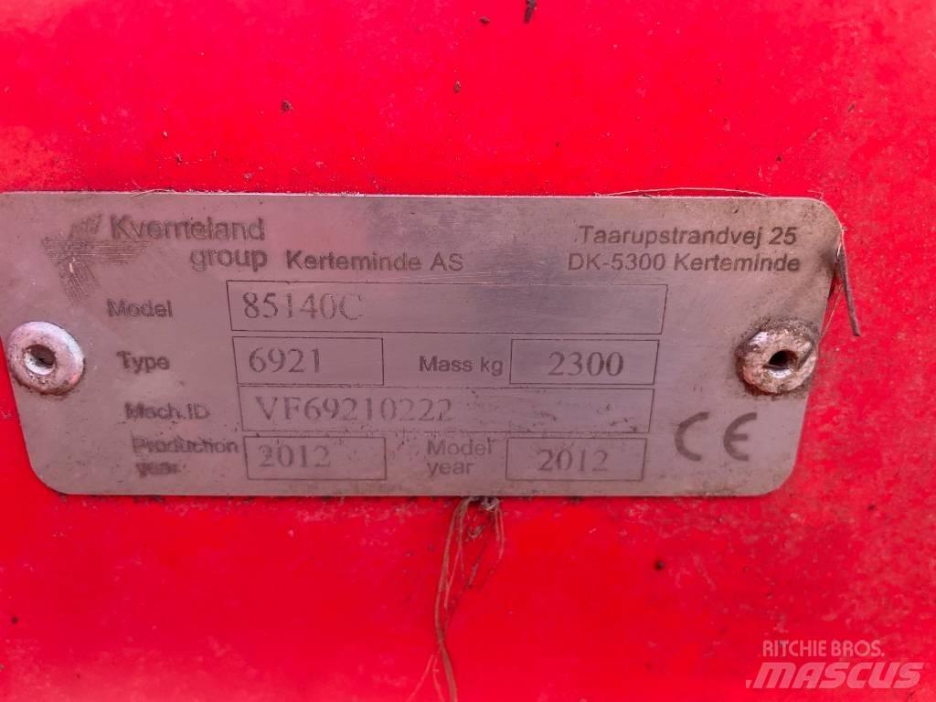 Kverneland 85140C Гребла и сенообръщачки