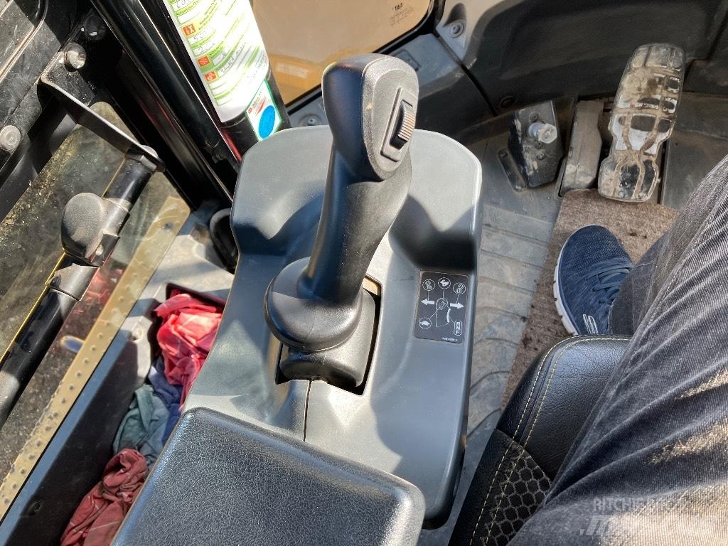 CAT 972 M XE Колесни товарачи