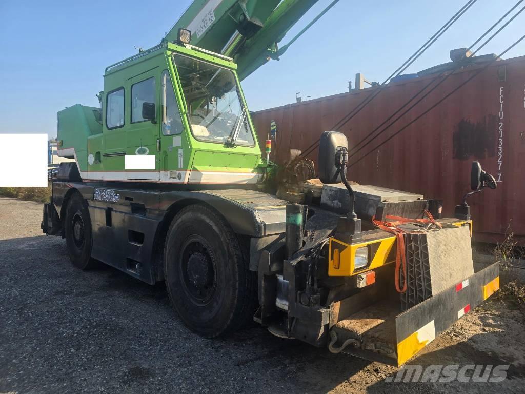 Kato SR 250 SP V Кранове за тежък терен