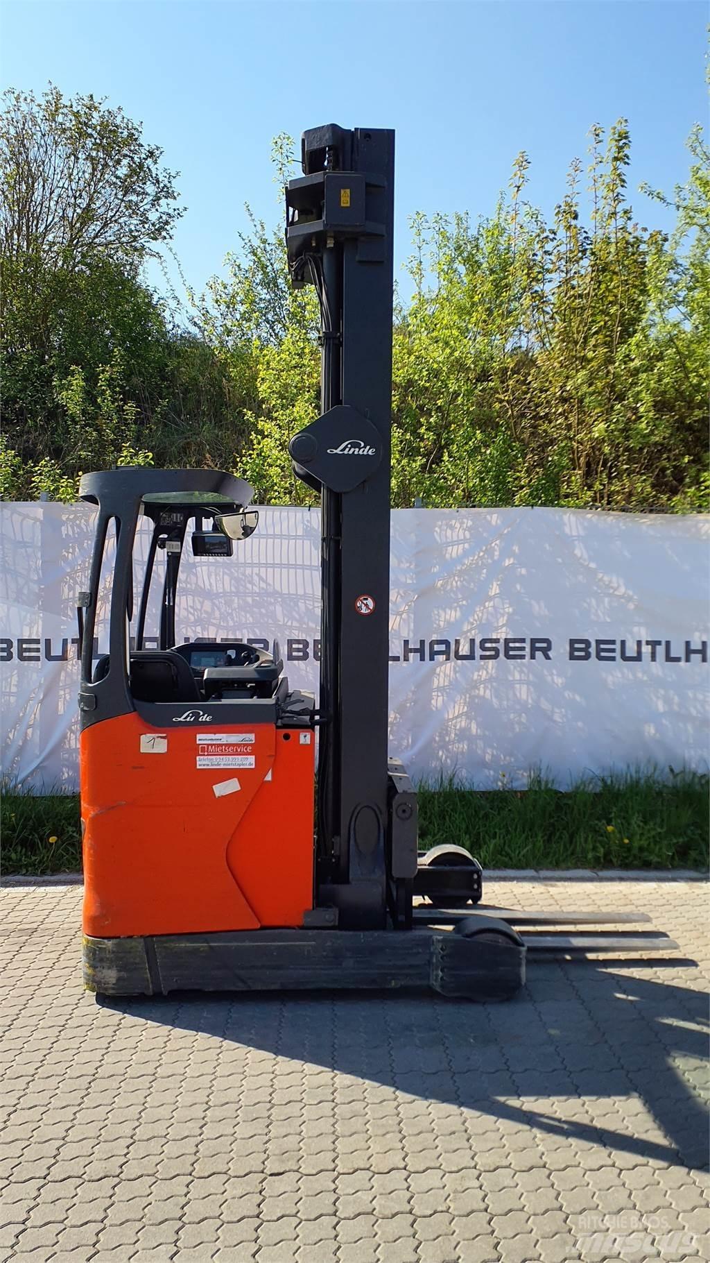 Linde R16HD Ретрак/ Високоповдигач с изместване на вилката напред