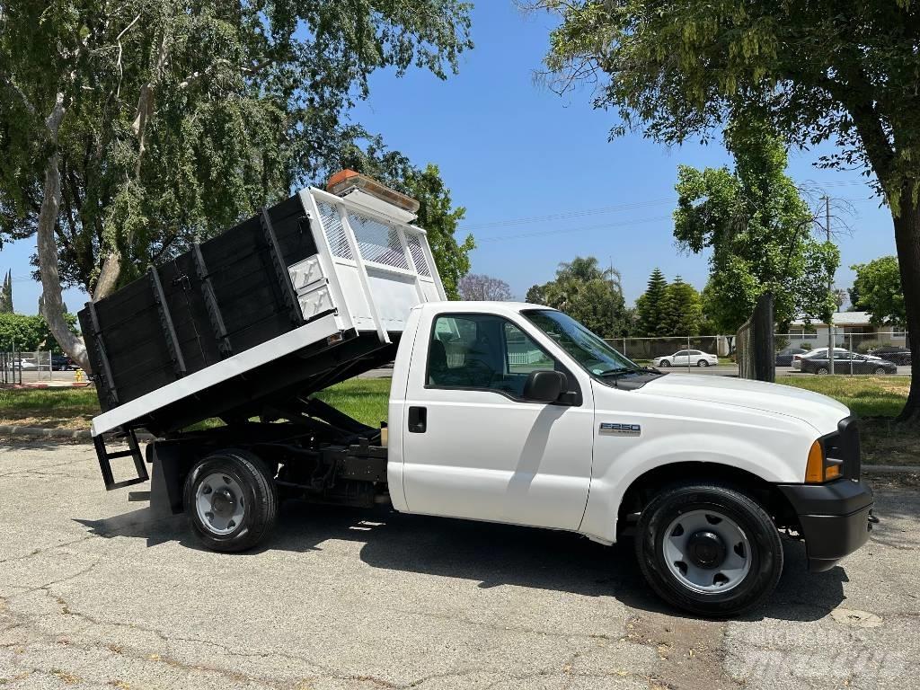 Ford F 250 Самосвал