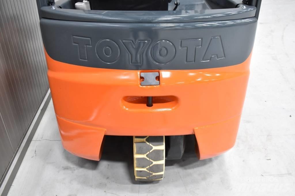 Toyota 7FBEST15 Електрически вилични кари-повдигачи