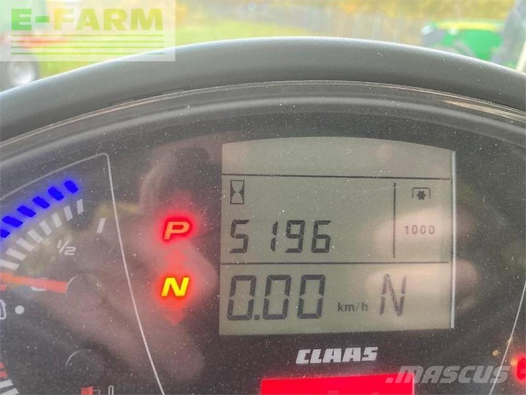 CLAAS axion 930 Трактори