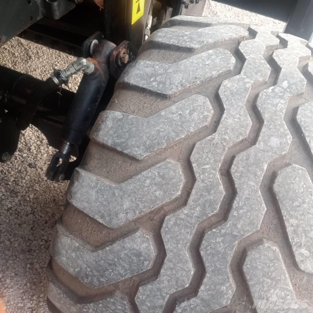 New Holland BR 7070 Сламопреси за кръгли бали
