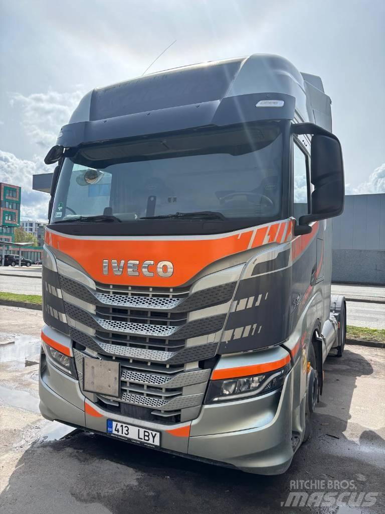 Iveco S-Way 460 LNG Влекачи