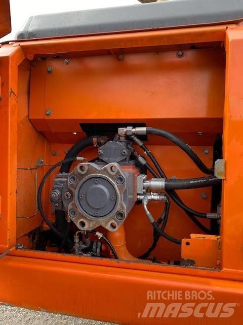 Doosan DX 225 NLC Верижен екскаватор